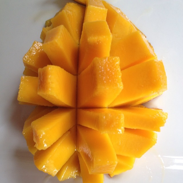 Finally perfected how to cut a #mango !