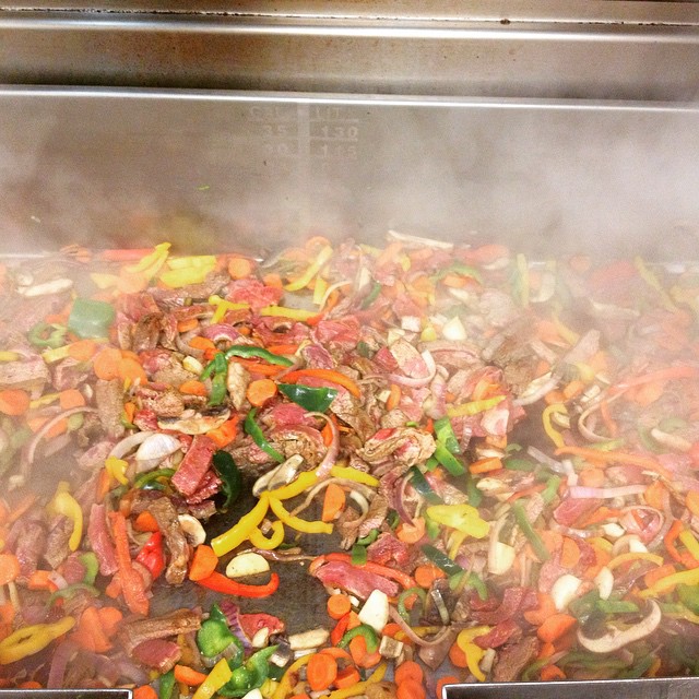 And on Saturdays we eat as a family. #familymeal #stirfry #stirfryfordays #seasons52