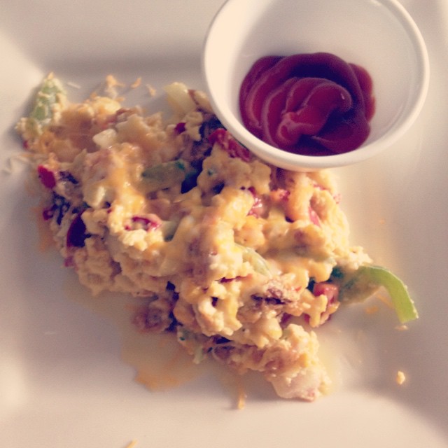 @jdotbrat makes a mean #breakfast ! 😘