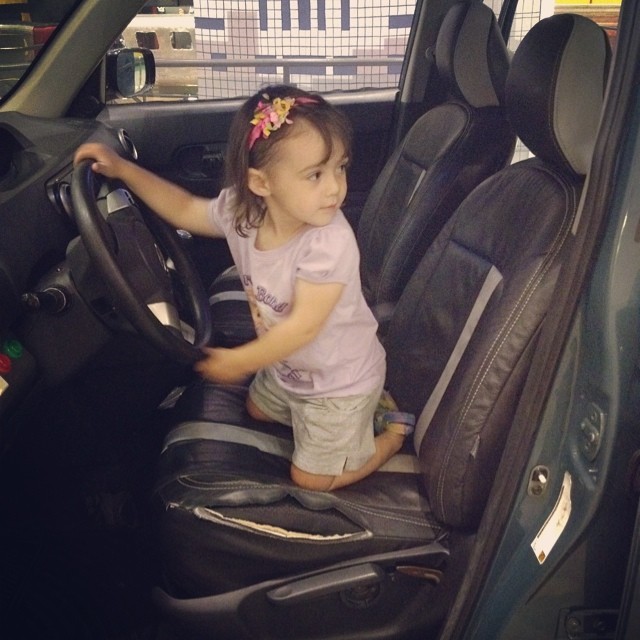 One day she's learning how to walk... The next she's driving a car! 🚘 #pleasetouchmuseum @manayunkmom