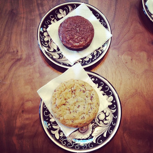 #dessert #chocolatechipcookie #lacolombe #fishtown #philly @jdotbrat @winepeopleproblems