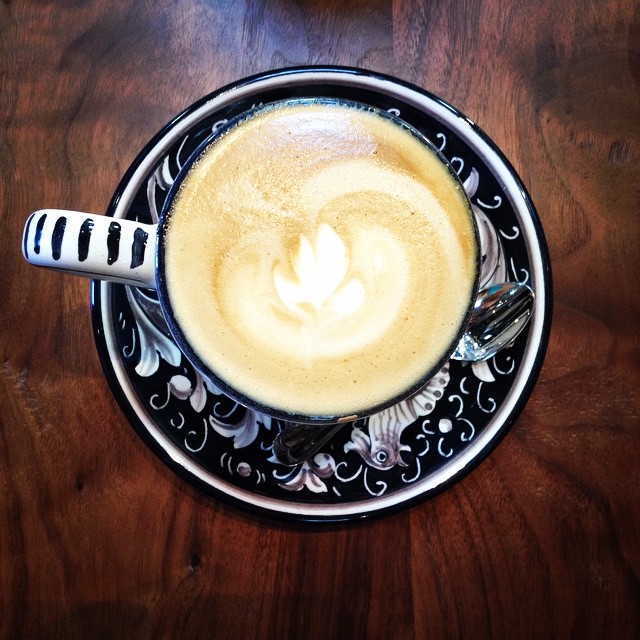 #perfectlatte #lacolombe #fishtown #coffee #philly @jdotbrat @winepeopleproblems